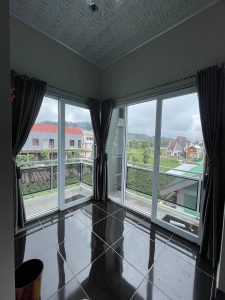 Villa Dieng 3 kamar di Komplek Candi Arjuna dengan pemandangan pegunungan